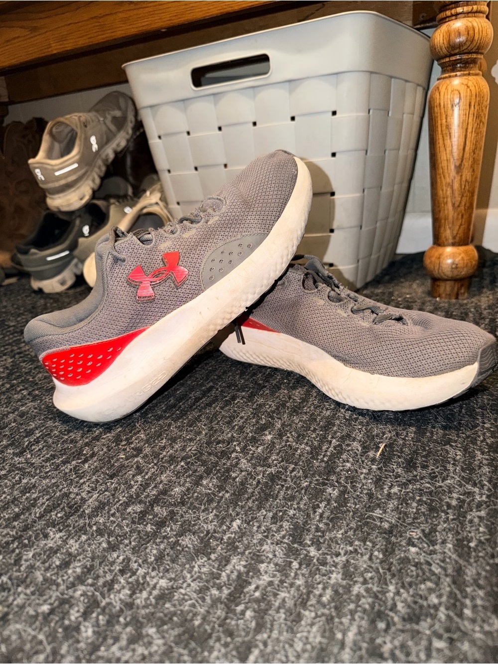 Under Armour Men Gray Sneakers with Red Logo and Heel Accent
